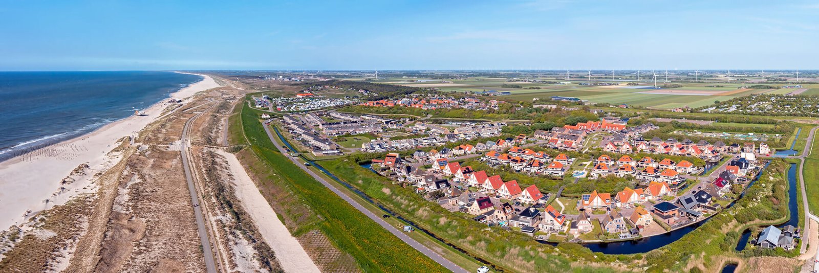 Visit Petten drone photo